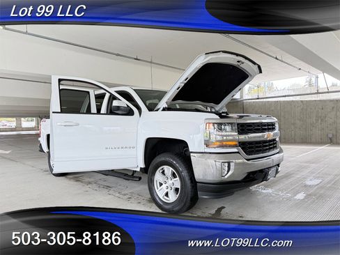 Used 2018 Chevrolet Silverado 1500 LT w/ All Star Edition image 28