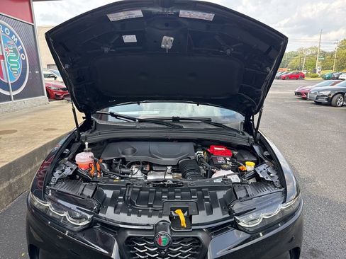 New 2025 Alfa Romeo Tonale image 24