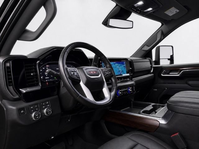 Used 2026 GMC Sierra 2500 SLT w/ SLT Convenience Package AWD/4WD image 11