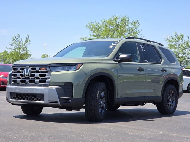 New 2026 Honda Pilot TrailSport image 6
