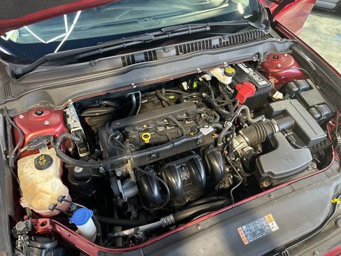 Used 2018 Ford Fusion S w/ Equipment Group 101A image 29