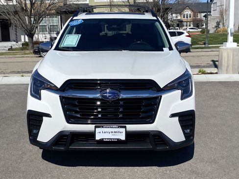 Used 2023 Subaru Ascent Limited w/ Technology Package image 9