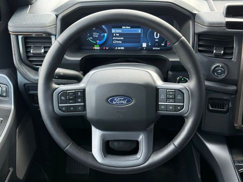 Used 2025 Ford F150 Lightning Lariat AWD/4WD image 27