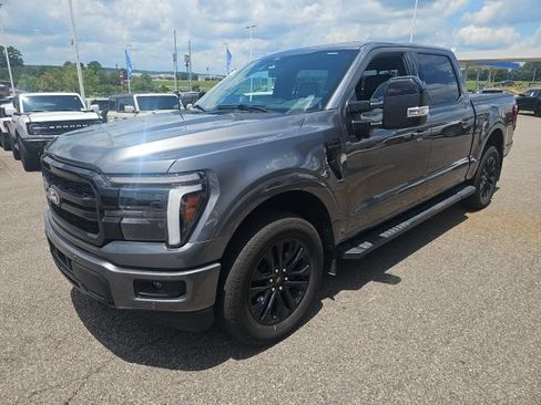 Used 2025 Ford F150 Lariat w/ Equipment Group 501A Mid AWD/4WD image 3