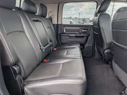 Used 2014 RAM 2500 Laramie w/ Black Appearance Group AWD/4WD image 13