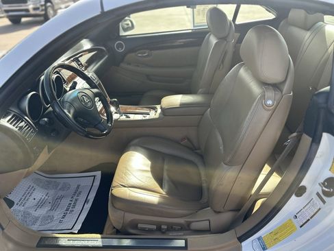 Used 2008 Lexus SC 430 Convertible image 17