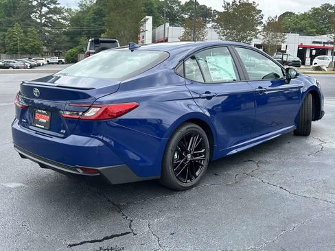 New 2026 Toyota Camry SE FWD image 3