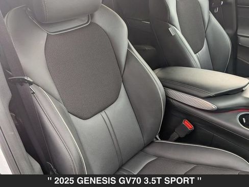 Used 2025 Genesis GV70 3.5T Sport AWD/4WD image 38