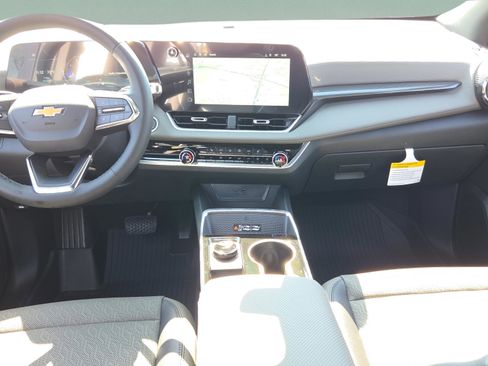 New 2026 Chevrolet Equinox LT image 29