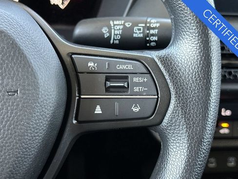 Certified 2027 Honda HR-V LX image 27