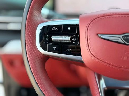 Used 2025 Genesis GV80 3.5T e-SC image 32