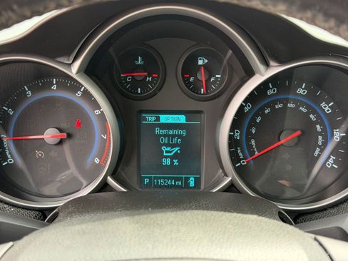 Used 2014 Chevrolet Cruze LT image 20