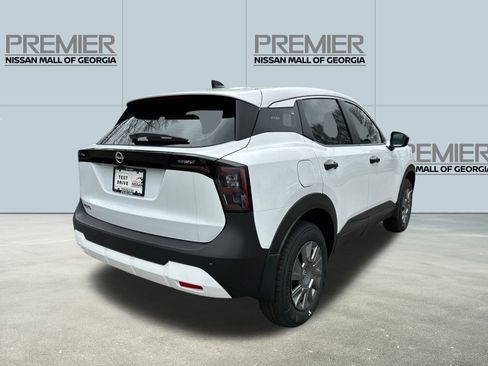 New 2026 Nissan Kicks S image 5