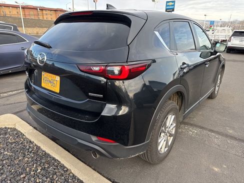 Used 2023 MAZDA CX-5 AWD 2.5 S w/ Preferred Package image 3