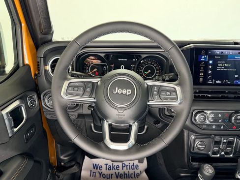 New 2026 Jeep Wrangler Unlimited Sahara AWD/4WD image 14
