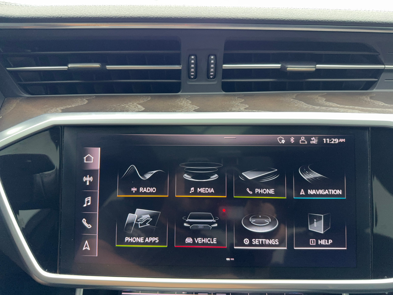 Used 2020 Audi A6 2.0T Premium Plus w/ Premium Plus Package AWD/4WD image 25