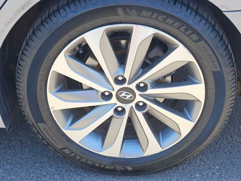 Used 2015 Hyundai Sonata Sport FWD image 14