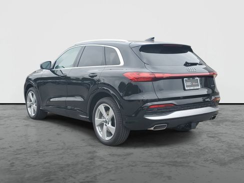 New 2026 Audi Q5 Prestige AWD/4WD image 3