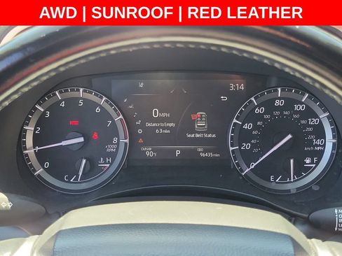 Used 2021 Toyota Highlander XSE AWD/4WD image 3