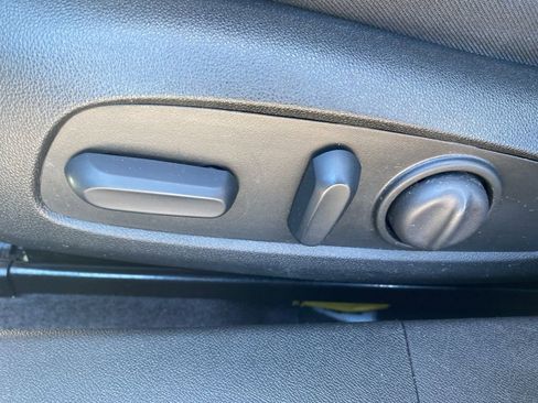 Used 2024 Chevrolet Malibu LT FWD image 21
