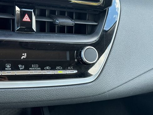Certified 2024 Toyota Corolla LE FWD image 30