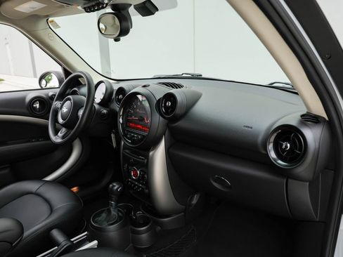Used 2016 MINI Cooper Countryman FWD image 18