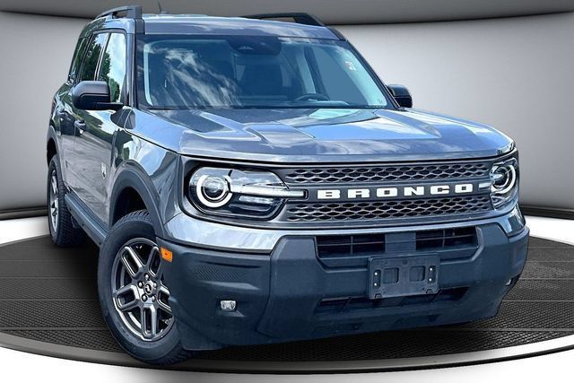 Used 2025 Ford Bronco Sport Big Bend w/ Convenience Package AWD/4WD image 3