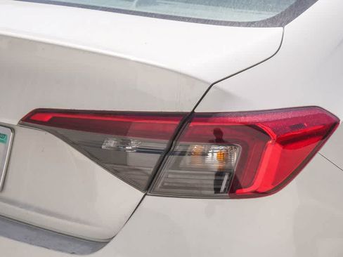 Used 2024 Honda Civic EX image 10