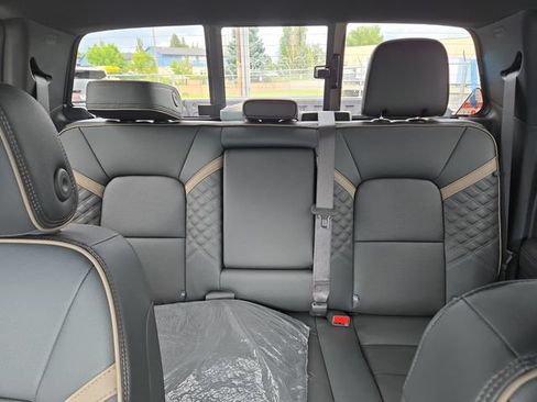 New 2026 GMC Canyon Denali AWD/4WD image 28