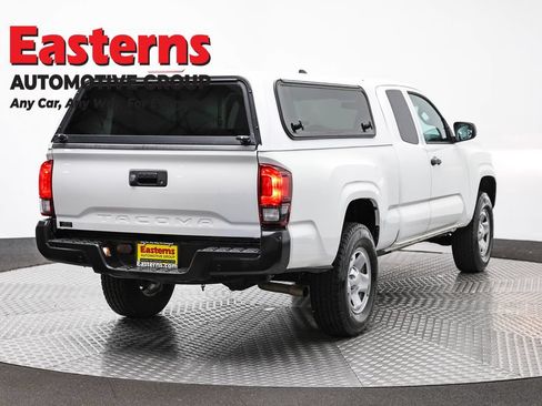 Used 2023 Toyota Tacoma SR RWD image 5