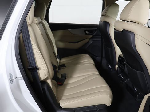 Used 2023 Acura MDX SH-AWD image 31