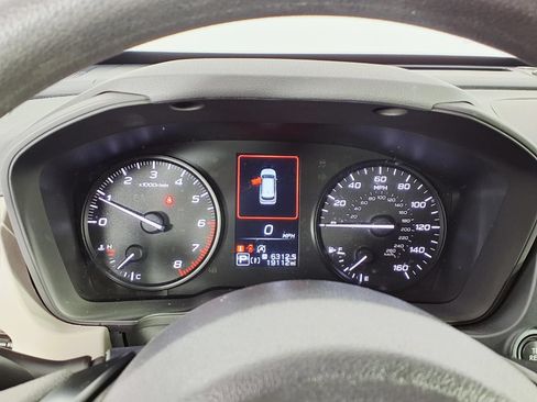 Used 2025 Subaru Forester AWD/4WD image 17
