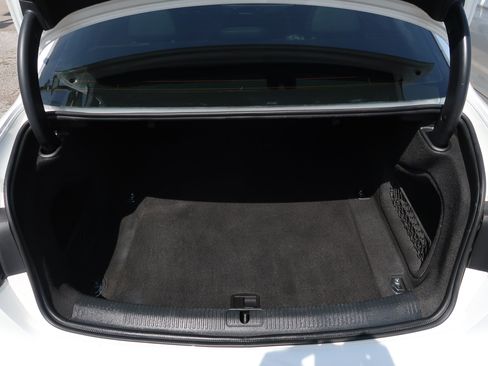 Used 2017 Audi A4 2.0T Premium FWD image 35