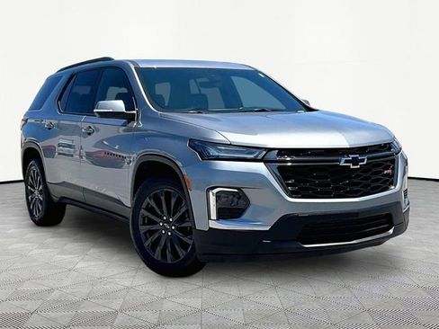 Used 2023 Chevrolet Traverse RS AWD/4WD image 1