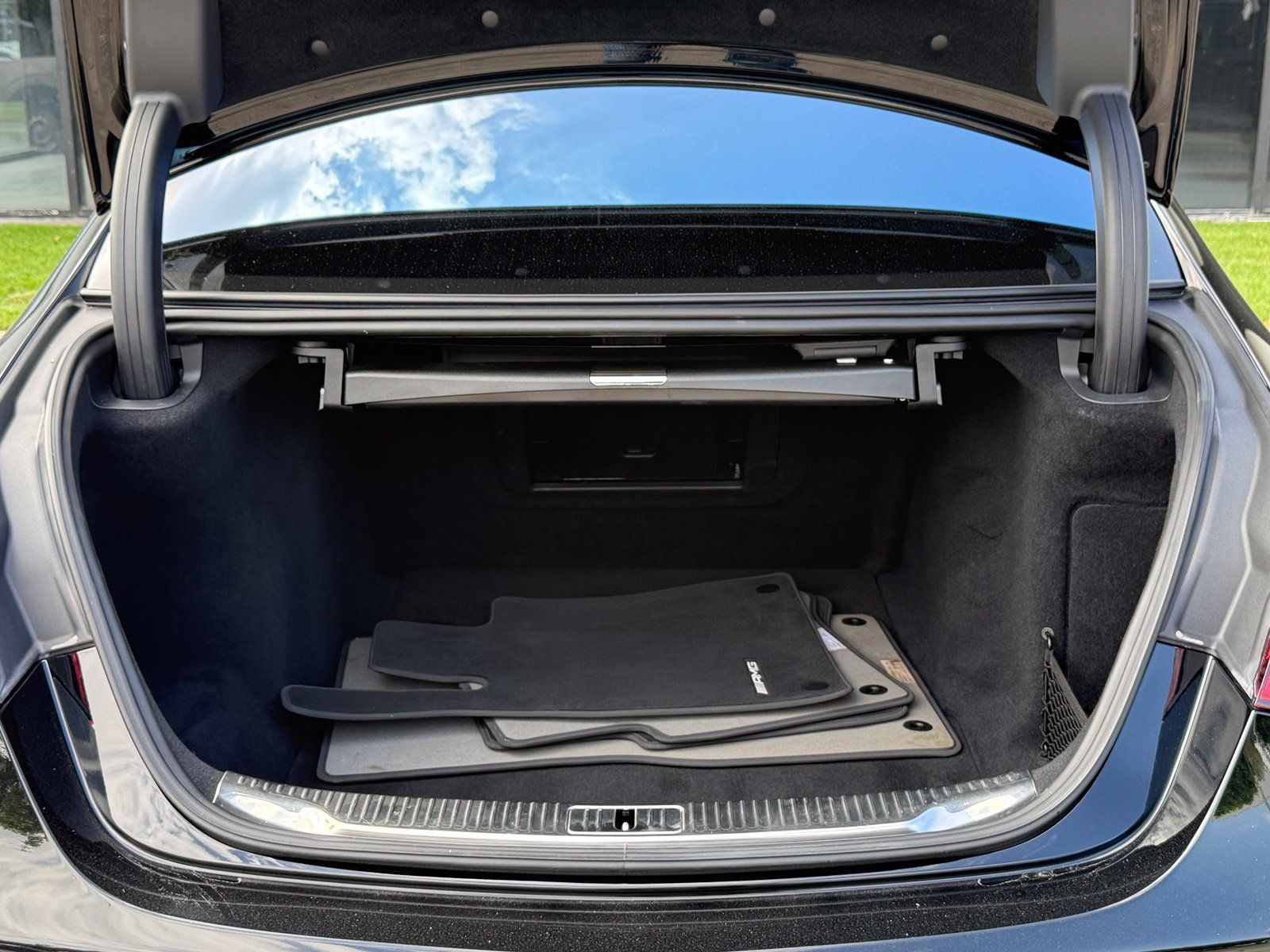 Used 2022 Mercedes-Benz S 580 4MATIC Sedan image 16