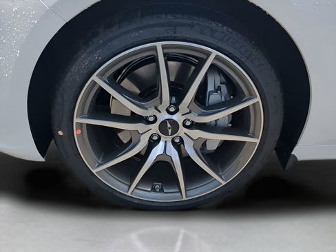 New 2026 Genesis G70 2.5T image 30