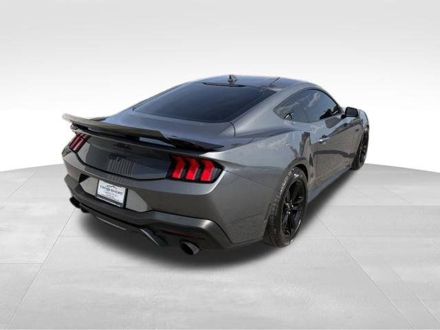 Used 2024 Ford Mustang GT RWD image 2