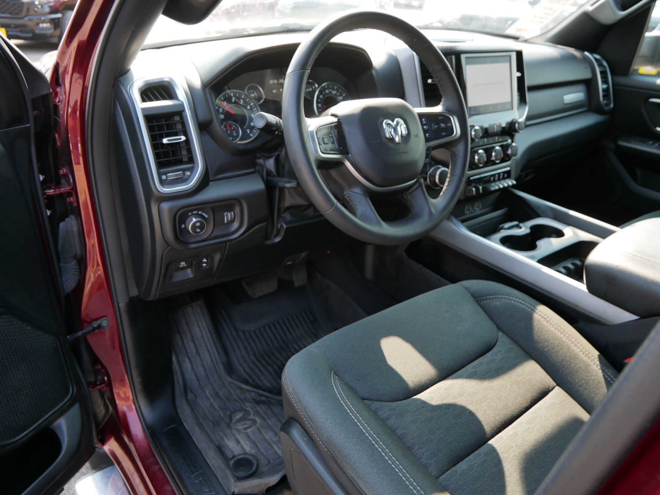 Certified 2025 RAM 1500 Big Horn AWD/4WD image 19