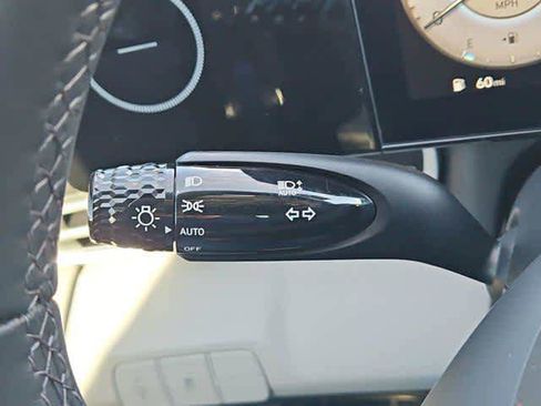 New 2026 Hyundai Elantra Limited image 27