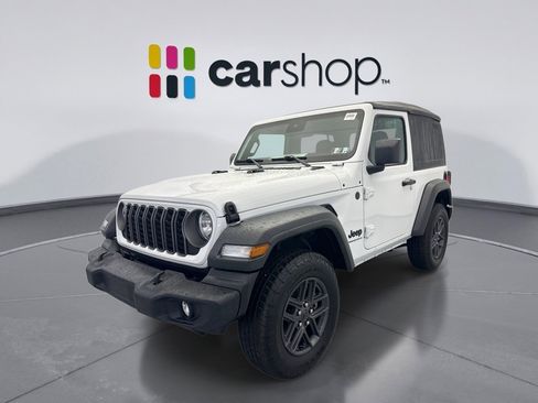 Used 2025 Jeep Wrangler Sport AWD/4WD image 1
