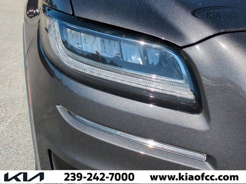 Used 2020 Lincoln Nautilus Reserve w/ Cargo Utility Package image 10