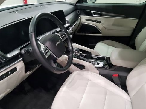 Used 2024 Kia Telluride S w/ S Sunroof Package image 45