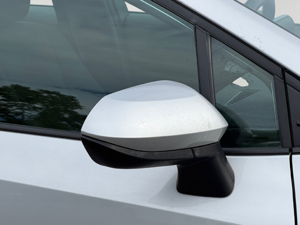 Used 2025 Toyota Corolla LE FWD image 10