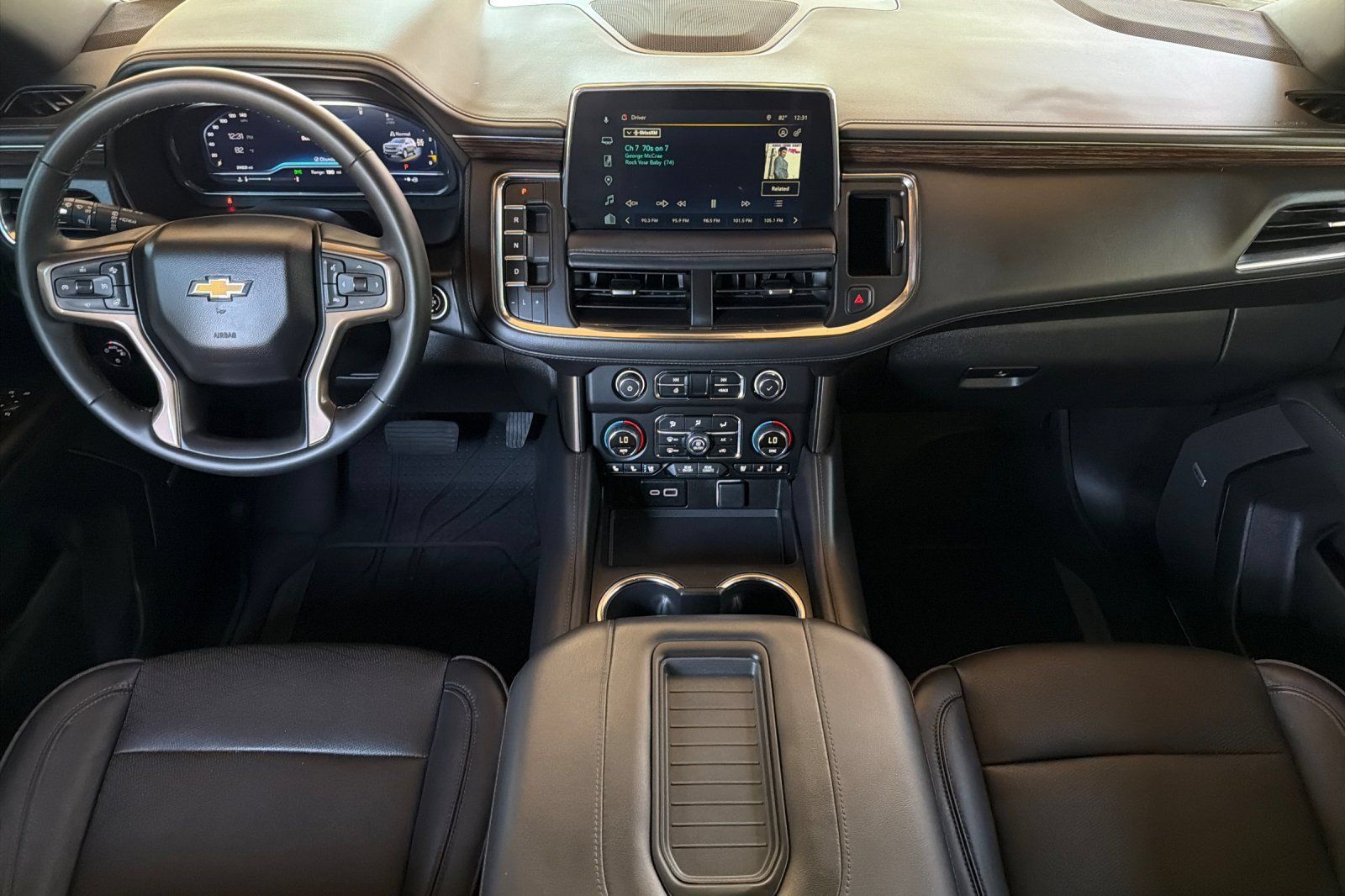 Used 2024 Chevrolet Tahoe High Country AWD/4WD image 13