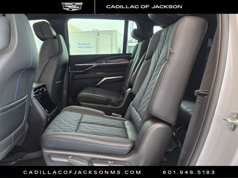 New 2026 Cadillac Escalade IQ Sport 1 w/ LPO, ONYX Package AWD/4WD image 19