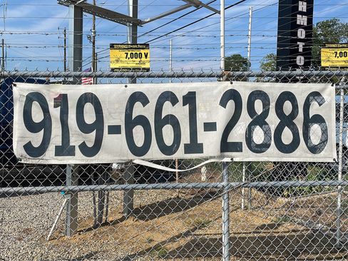 Used 2015 Chevrolet Express 3500 w/ Shuttle Bus Package image 59