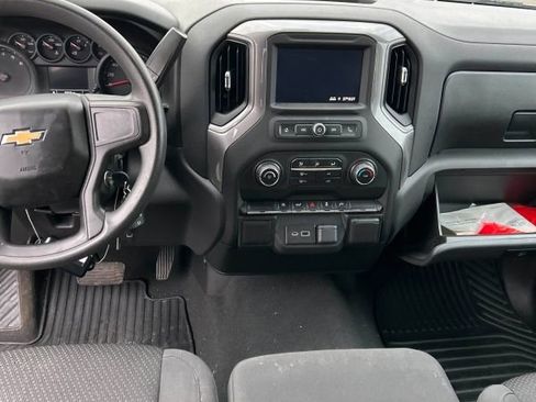 Used 2021 Chevrolet Silverado 1500 Custom w/ LPO, Dark Essentials Package AWD/4WD image 5