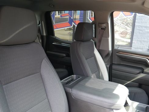 Used 2023 Chevrolet Silverado 1500 RST w/ Protection Package AWD/4WD image 12