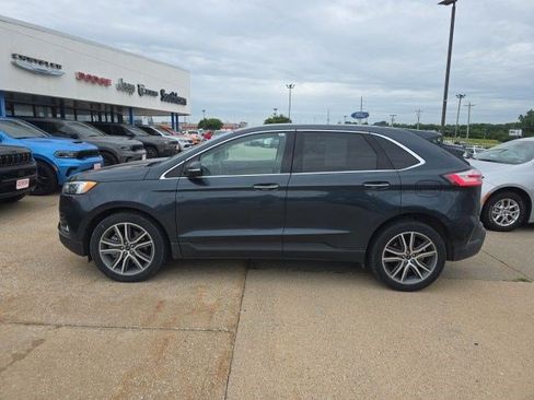 Used 2022 Ford Edge Titanium AWD/4WD image 5