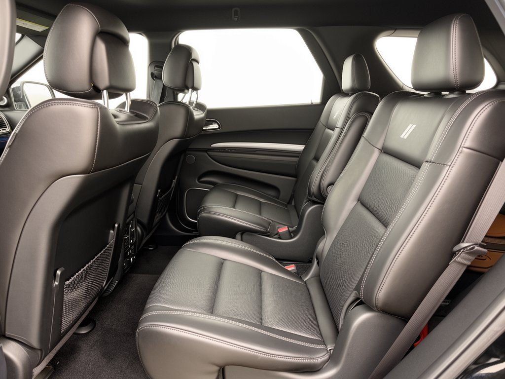 Used 2019 Dodge Durango R/T w/ Technology Group AWD/4WD image 25